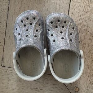 CROCS Silver Sparkle Clogs